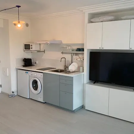 06At1 - Cosy Seaside Studio In An Ideal Location Antibes Exterior foto
